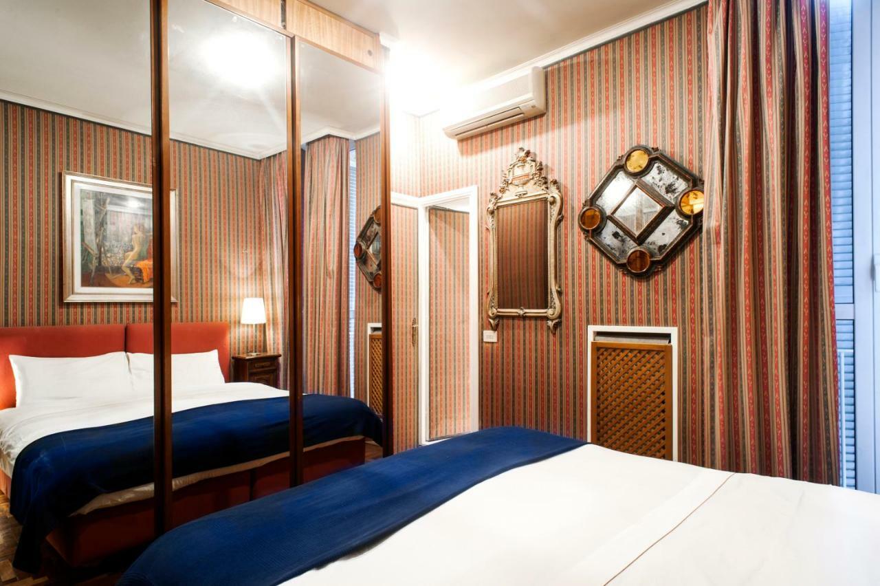 Santa Cecilia Apartment In Via Del Corso Рим Экстерьер фото